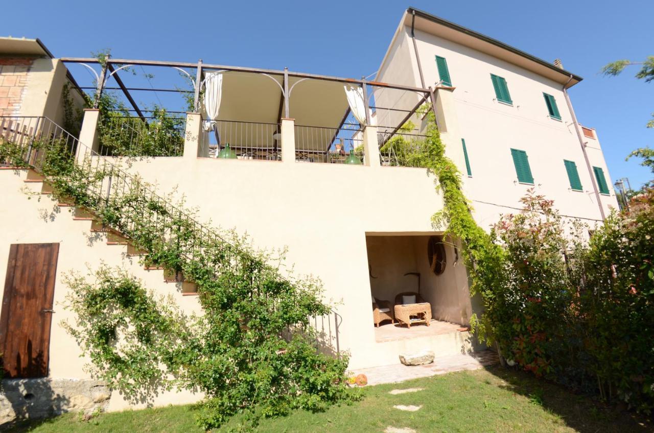 Al Colle Di Lari Exterior foto