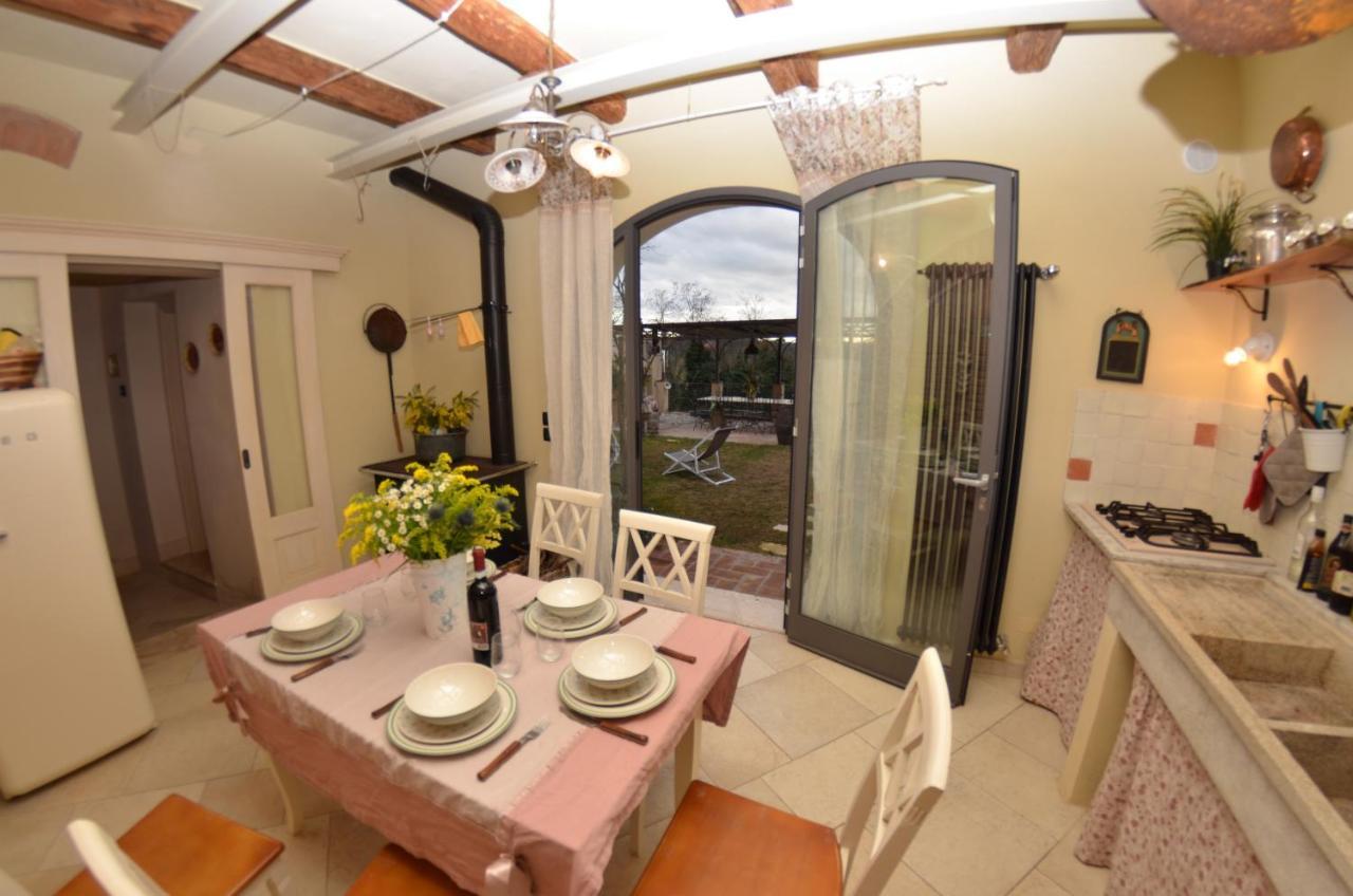 Al Colle Di Lari Exterior foto